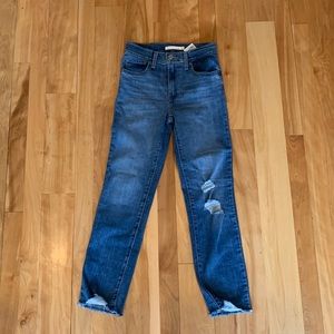 Levi High Rise Straight Crop Jeans 24 Waist